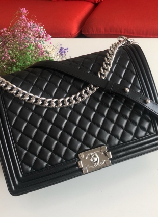 CHANEL boy bag 30 cm
