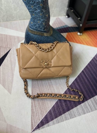 CHANEL bag