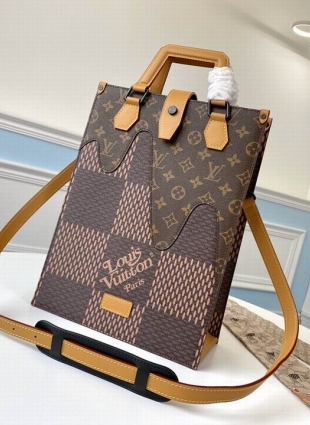 Louis Vuitton bag