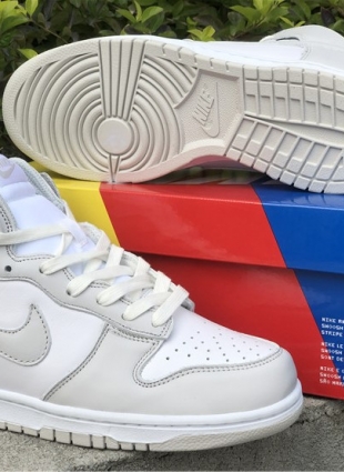 Nike Dunk High Vast Grey