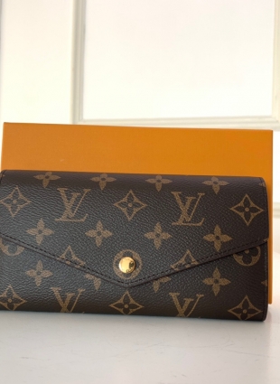 Louis Vuitton wallet