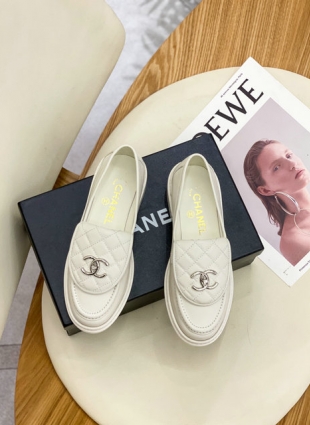 CHANEL shoes