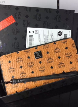 MCM Wallet