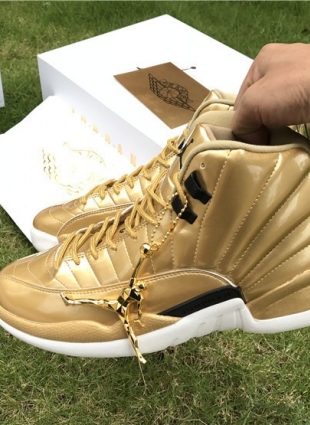 Nike Air Jordan Pinnacle Gold