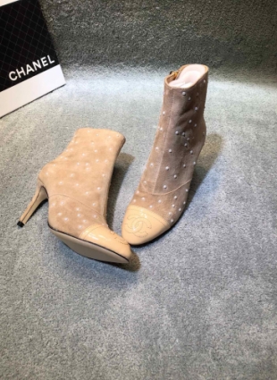 Chanel beige boots