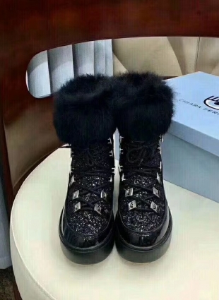 Chiara Ferragni black boots
