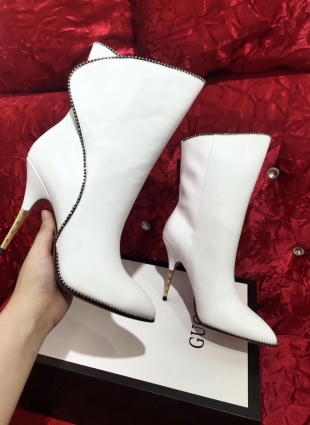 Gucci boots white