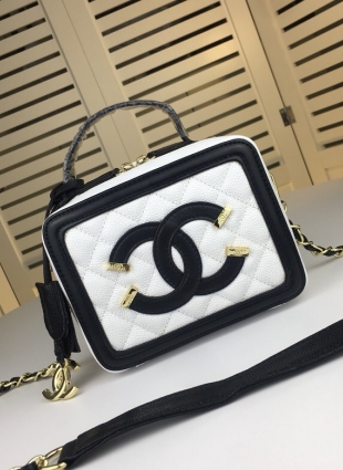 Chanel Vanity white/black bag