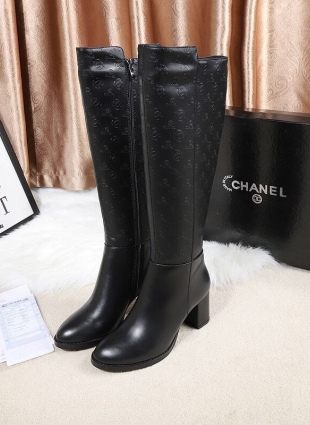 Chanel boots black