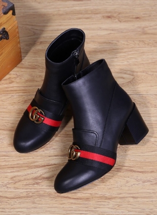 Gucci boots black
