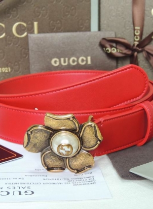 Gucci belt woman red