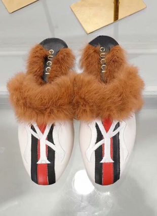 Gucci shoes white