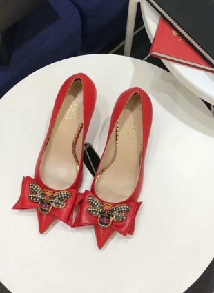 Gucci shoes red