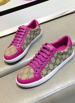 Gucci sneakers pink