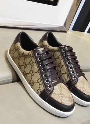 Gucci sneakers brown