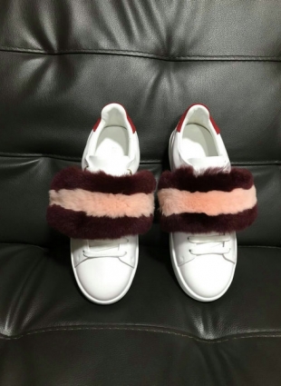 Louis Vuitton sneakers white