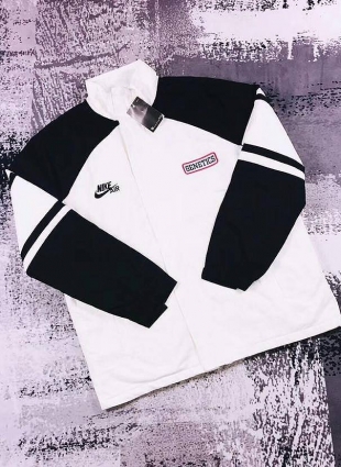 Nike Windbreacker