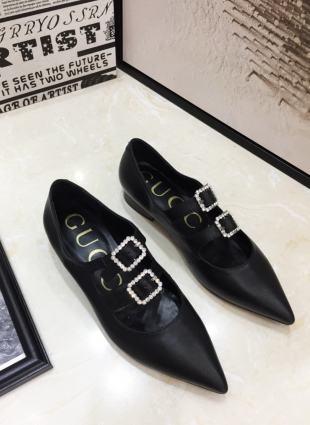 Gucci shoes black
