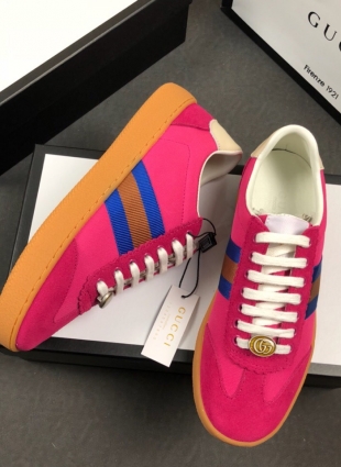 Gucci sneakers pink
