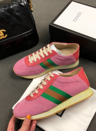 Gucci sneakers pink