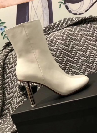 Vetements boots white