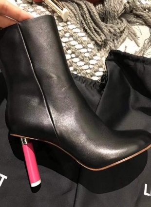 Vetements boots black