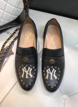 Gucci shoes black