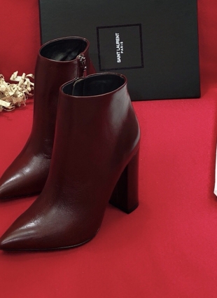 Yves Saint Laurent boots burgundy