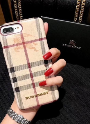 Burberry Mobile Shell