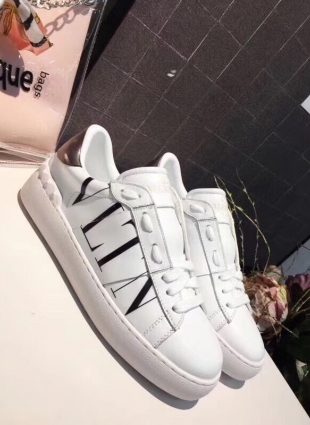 Valentino sneakers white