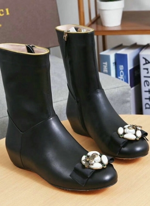 Gucci boots black