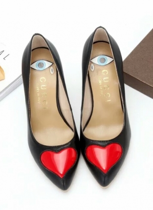 Gucci shoes black