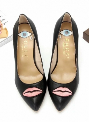 Gucci shoes black