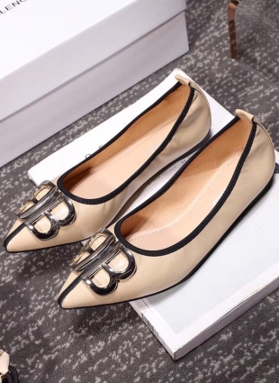 Balenciaga shoes beige shoes