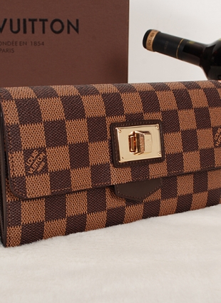 LOUIS VUITTON WALLET