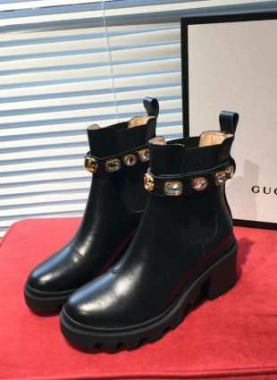 Gucci boots black