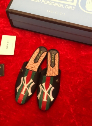 Gucci shoes black