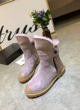 UGG lilac