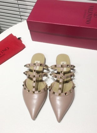Valentino shoes powder color