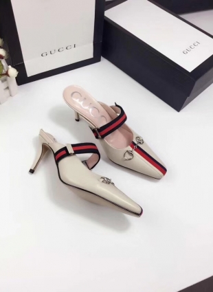Gucci shoes ivory