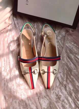 Gucci shoes ivory