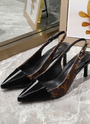 Louis Vuitton shoes brown and black