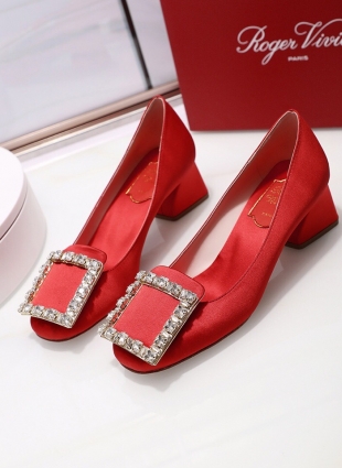 Roger Vivier shoes red