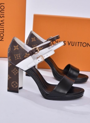 Louis Vuitton sandals brown and black