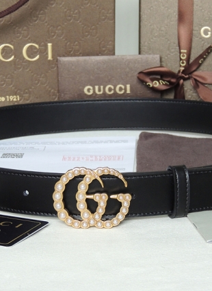 Gucci belt GG pearl
