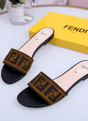 Fendi step-ins brown