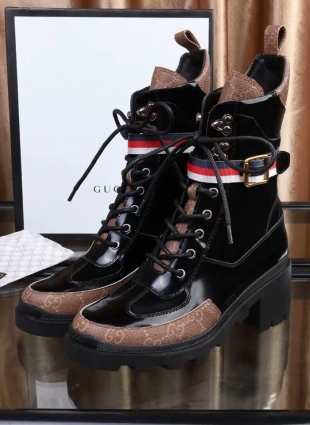 Gucci boots black