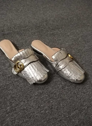Gucci shoes silver