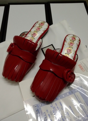 Gucci shoes red