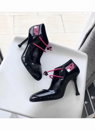 Prada shoes black